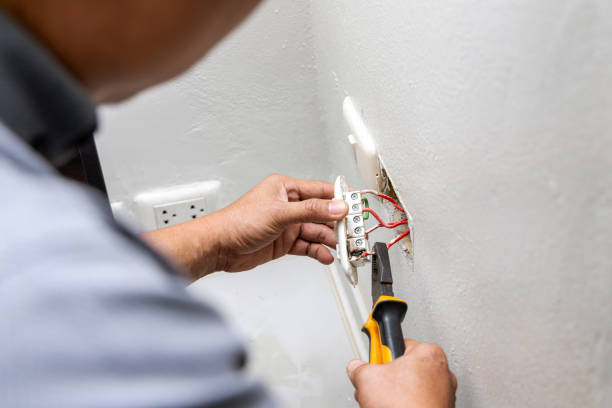 Best Electrical Contractors for Businesses  in Andover, MN